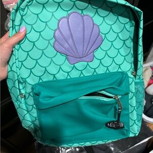 Ariel backpack !